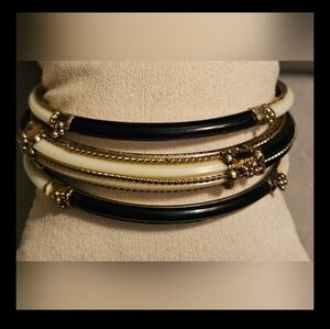 Amrita Singh Black & Cream Manaco Bangles